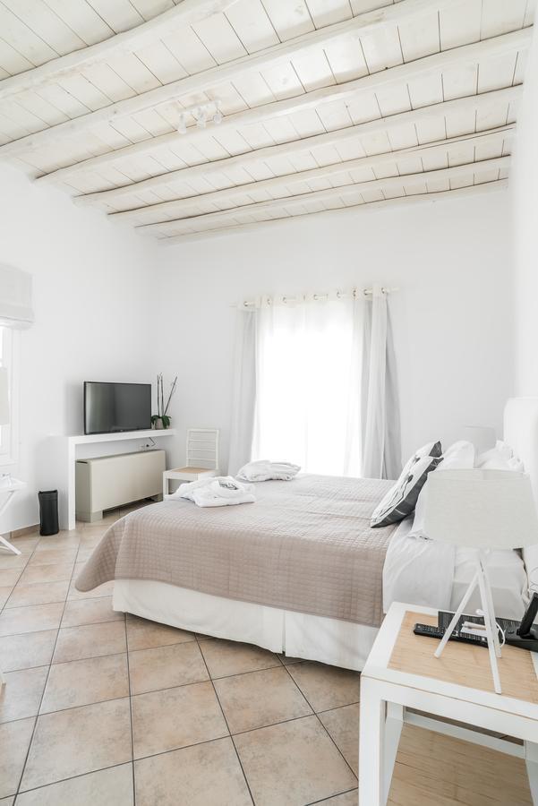Capo Di Mykonos Resort Agios Ioannis Diakoftis Стая снимка