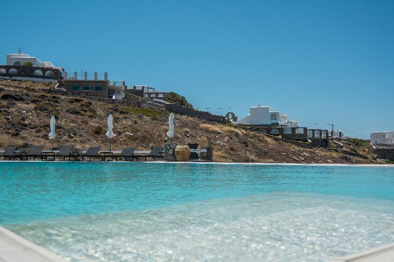 Capo Di Mykonos Resort Agios Ioannis Diakoftis Екстериор снимка